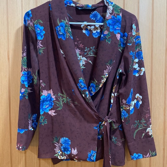 Zara Brown and Blue Floral Wrap Blouse - Picture 2 of 8